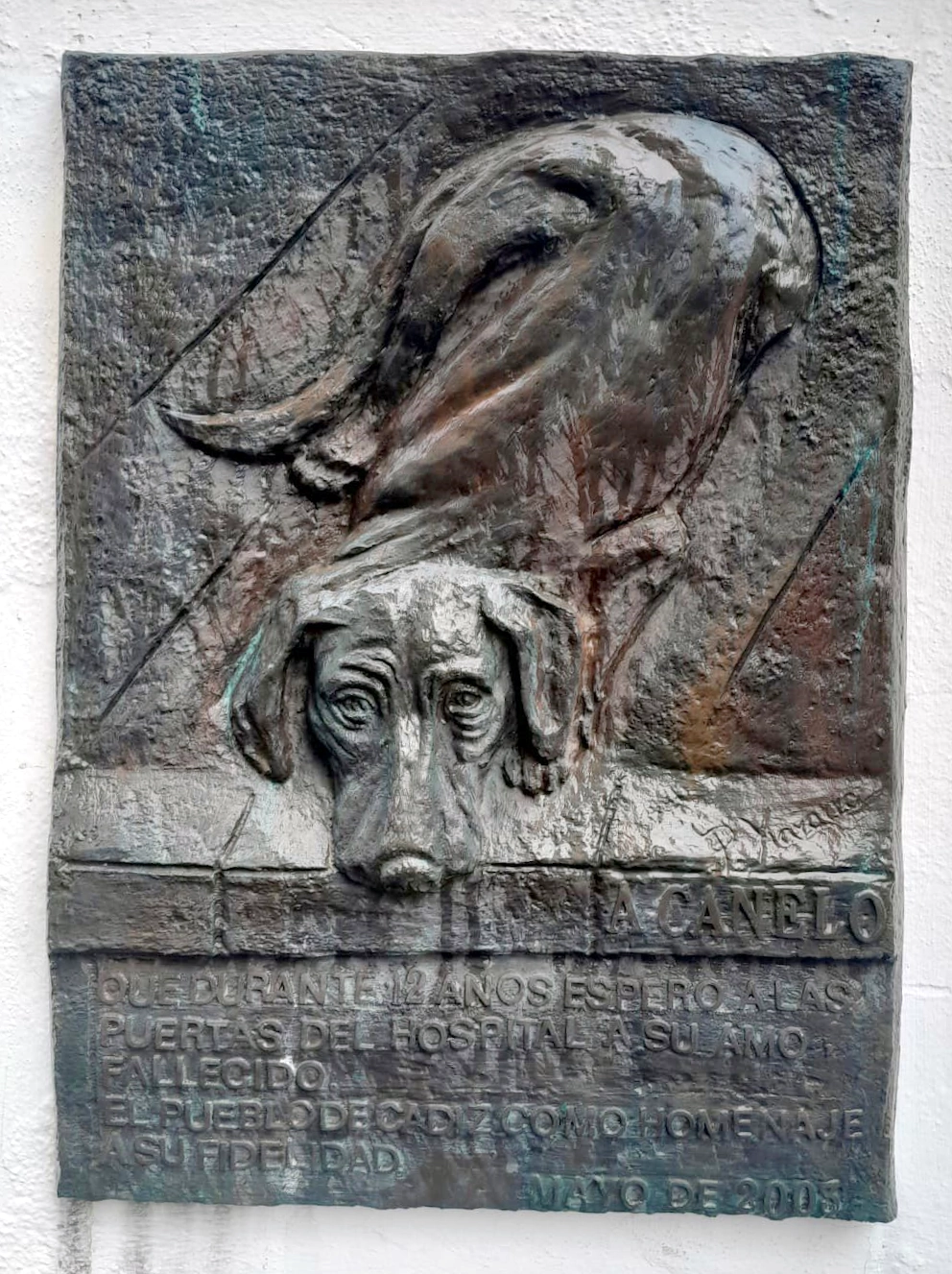 Canelo, una historia de amor y lealtad 1 Canelo placa